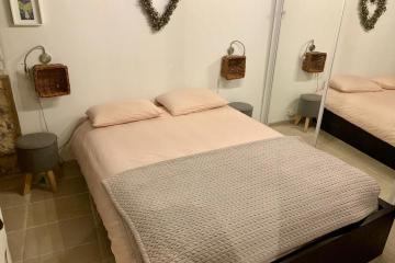 Cozy apartment in the charming village in the old town of Cannes