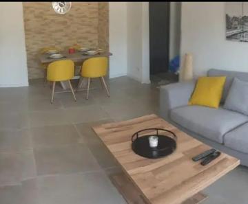 Chambre privée proche de la gare