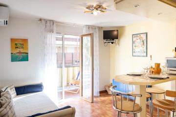 Charming 2 rooms near the sea and the city center
