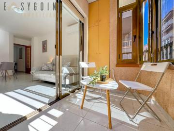 Flat in the heart of Santa Pola.