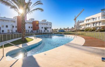 Nice apartment in Chipiona with Outdoor swimming pool, WiFi and 2 Bedrooms