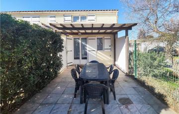 Awesome home in Marseillan with 2 Bedrooms