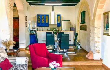 Awesome apartment in El Puerto de Santa Mar with WiFi and 2 Bedrooms
