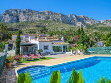 Villa Denia, 4 dormitorios, 8 personas - ES-262-24