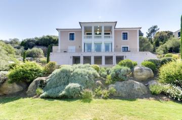 VILLA PRESTIGE CALVI
