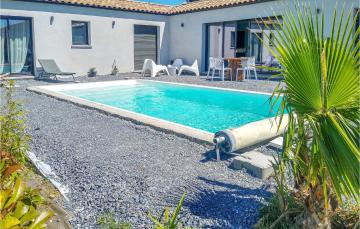 Nice home in Malves En Minervois with WiFi, Private swimming pool and 3 Bedrooms
