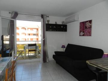 Studio Bormes-les-Mimosas, 1 pièce, 4 personnes - FR-1-713-23