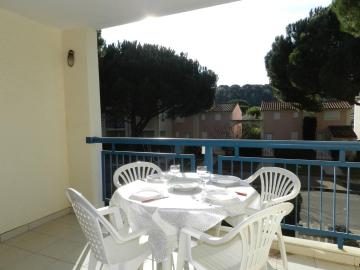 Appartement Le Lavandou, 2 pièces, 5 personnes - FR-1-713-14