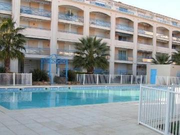 Appartement Le Lavandou, 2 pièces, 6 personnes - FR-1-713-43