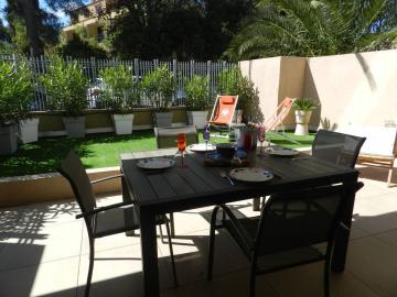 Appartement Bormes-les-Mimosas, 2 pièces, 4 personnes - FR-1-713-111