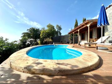 Casa rural con Wifi, piscina privada y estupenda vista a Oceano Atlantico