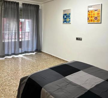 Precioso Piso en Sagunto con Wifi.A.A. Grande