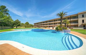 Beautiful Home In Pals With Outdoor Swimming Pool, Wifi And 2 Bedrooms 2