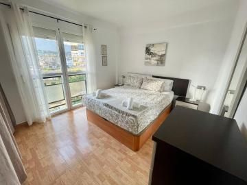 Cozy Aprt Los Caballos