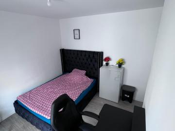 Belle chambre privée à 25 minutes de La Défense