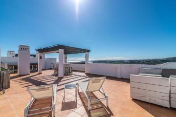 Casares Golf Sea apartment Ref M10