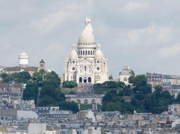 Cosy Paris Getaway