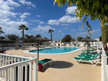 Casa Breen - spacious 1 bedroom apartment in Matagorda with communal pool