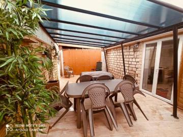 Appartement Spacieux Terrasse Jacuzzi Parking aux portes d'Honfleur by Sweet Home Company