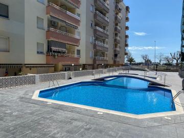 Apart. Pineda de Mar-Sea and mountains views