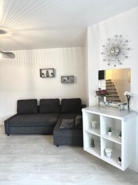Jolie appartement 2 min gare/ Disney et paris 15 min