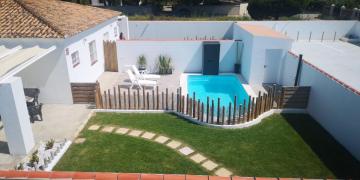 LA PALAPA alojamientos con piscina privada y muy cerca del mar, elige el tuyo