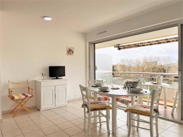 Appartement Le Lavandou, 2 pièces, 4 personnes - FR-1-251-477