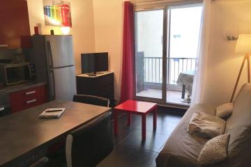Quiet apartment located near the sea