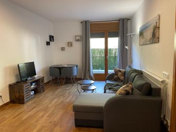 Precioso cálido apartamento en Sort con terraza