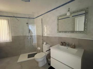 MY OCEAN HOME !!! Breathtaking location, Steps to the ocean, Spacious sea view, Fully Equipped and Well-Furnished with Private Entrance and High-Speed Fiber Optic Internet