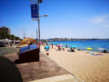 Appartement de 2 chambres a Frejus a 200 m de la plage avec terrasse amenagee