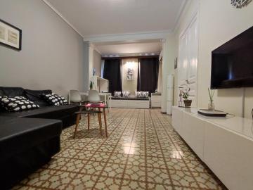 AMPLIO Y SOLEADO APARTAMENTO EN EL CENTRO DE BARCELONA