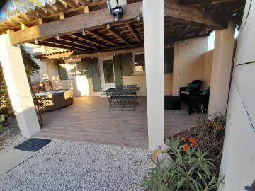 Les arbousiers Ravissante suite indépendante avec piscine & jacuzzi
