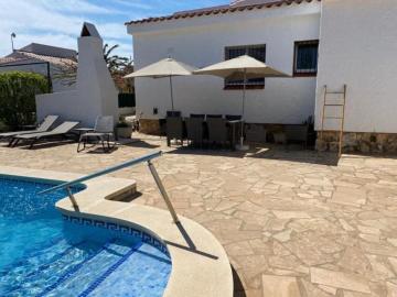 Villa L'Ametlla de Mar, 4 dormitorios, 8 personas - ES-221-9