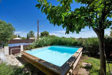 GROOMI La Charmante- Maison dans écrin de verdure !