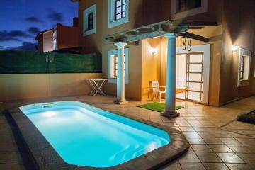 Villa con espectaculares vistas y piscina privada