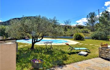 Awesome Home In Pompignan With Outdoor Swimming Pool, Wifi And 3 Bedrooms