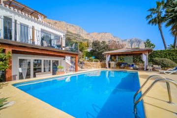 Casa Nirvana