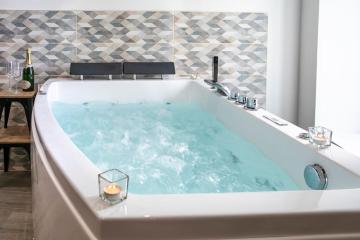 Chablis Spa : duplex Grand Cru (balnéo/sauna)