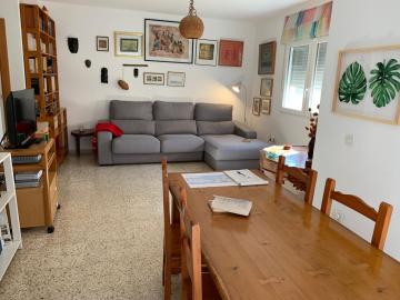 Close to Beach Pet Friendly