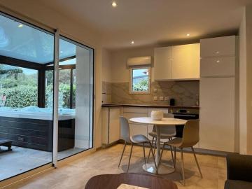 Suite avec Spa 1km des plages