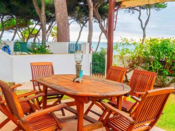 Casa Atalaya con Jardín vistas al mar 200 Metros del Mar-GARAJE