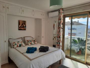 Appart proche plage avec grand balcon