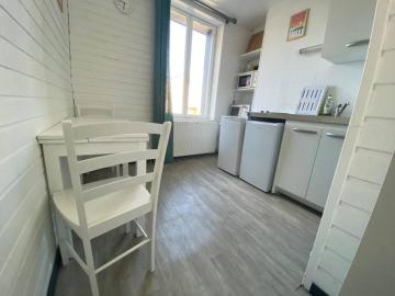 L'appartement -Le petit navire