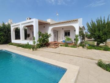 Villa L'Ametlla de Mar, 3 dormitorios, 6 personas - ES-221-10