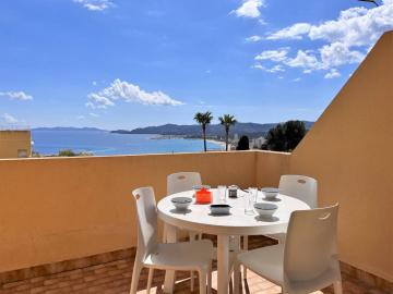 Appartement Le Lavandou, 1 pièce, 4 personnes - FR-1-251-495