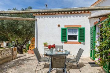 YourHouse Sa Caseta de Santanyi, lovely holiday house with garden