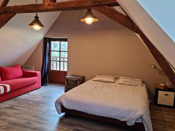L'Aupinouse Chambre double Chardon, au 1er étage avec salle d'eau privative