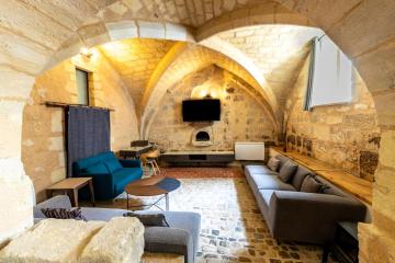 Les Pieds dans le Château