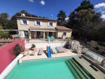 Villa 145m2 piscine 20min plages